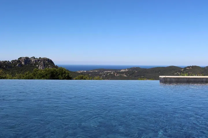 Chalet para 8 personas, con piscina además de vistas y jardín, Se admiten mascotas - 1