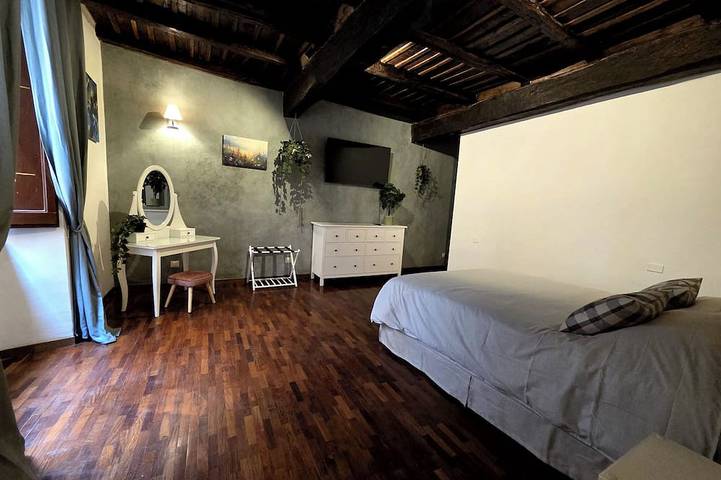 Appartamento intero, \"Vicolo del Borgo\" ..in pieno centro vivi la magia del medioevo in Viterbo, Provincia di Viterbo