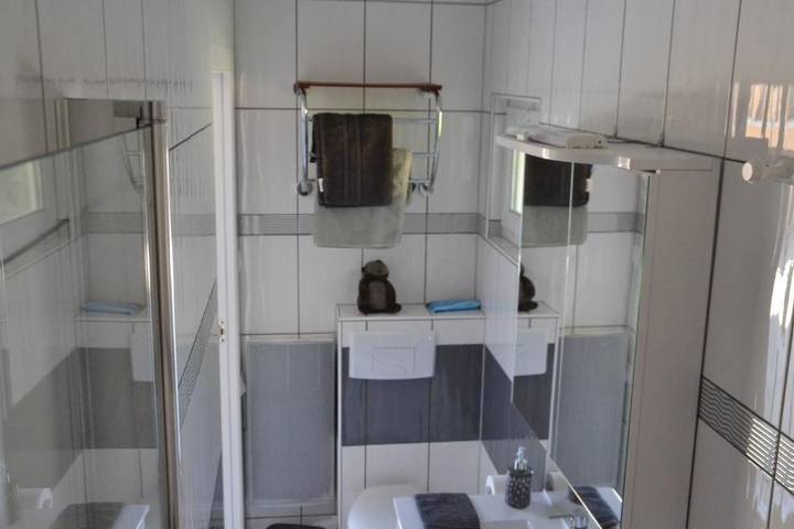 Chambre d’hôte pour 2 personnes, avec jardin et piscine ainsi que bassin pour enfant et vue dans Lac du Der-Chantecoq - 4