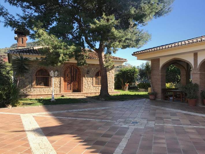 Chalet pour 4 personnes, avec vue ainsi que piscine et jardin à Malaga - 3