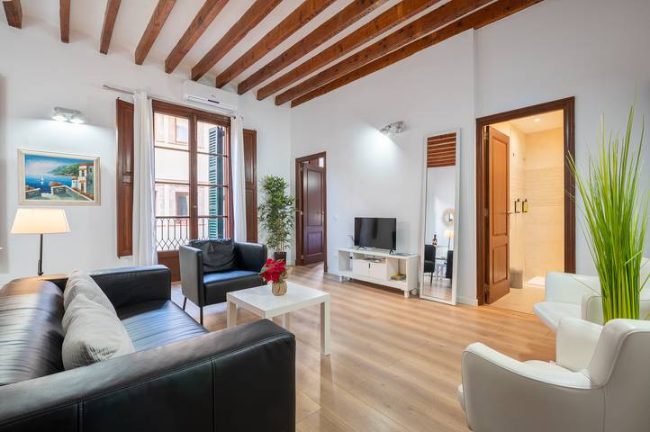 Holiday apartment for 4 people, with balcony - 1