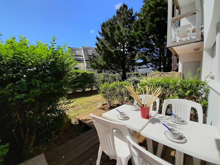 Studio pour 4 personnes, avec piscine et terrasse, animaux acceptés en Bretagne