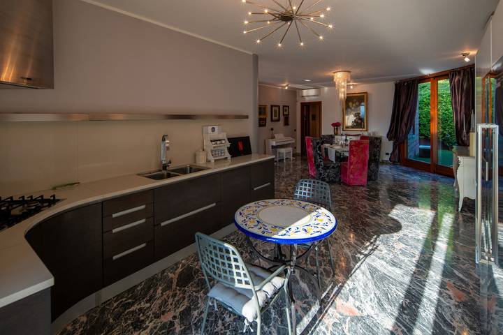 Appartamento vacanze per 6 persone, con panorama e giardino nonché terrazza - 1