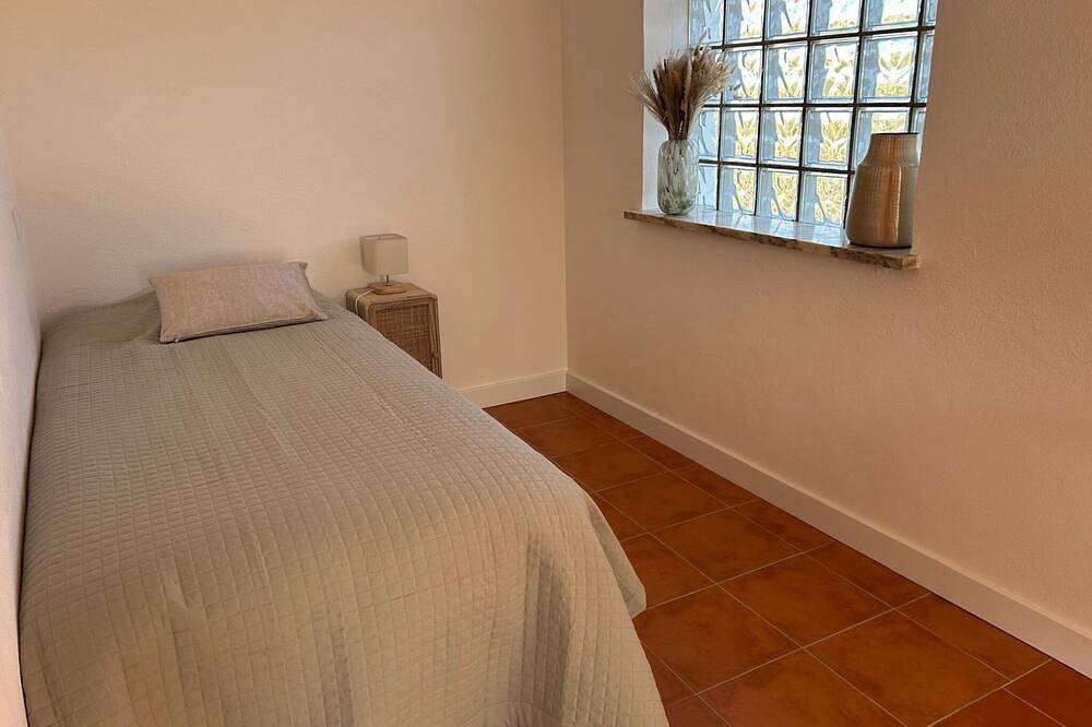 Villa Verde do Algarve | Eco-friendly countryside retreat | heated pool & annex. in Algoz, Faro Distrikt