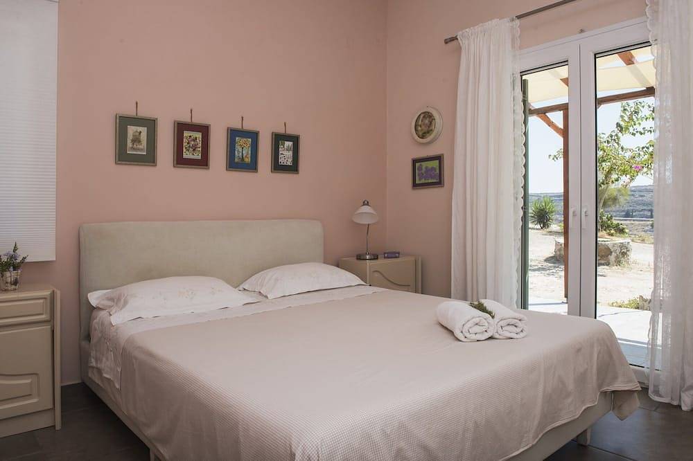 Huis met panoramisch uitzicht in Syros in Syros