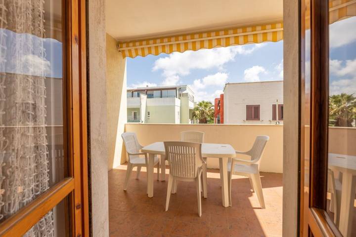 Gîte pour 8 personnes, avec balcon à Baia Verde - 3