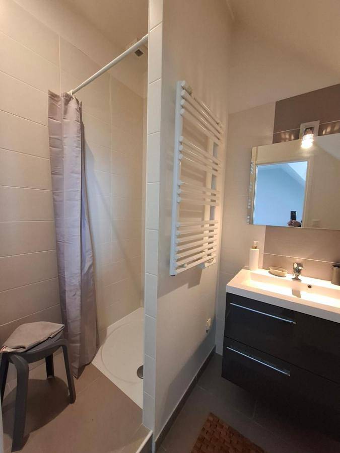 Chambre Hugues entre Caen et la mer avec piscine in Mathieu (Calvados), Région de Caen