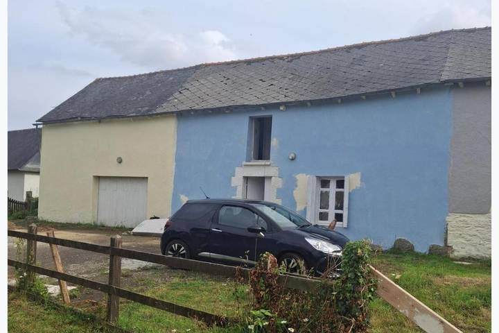 Location de vacances pour 6 personnes, avec jardin à Mérillac