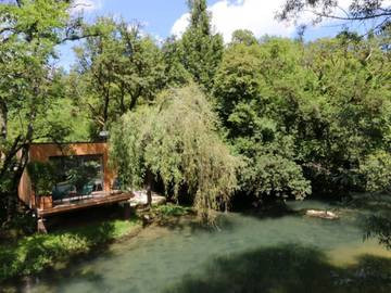 Gîte pour 2 personnes, avec jacuzzi ainsi que terrasse et sauna dans Côte-d'Or