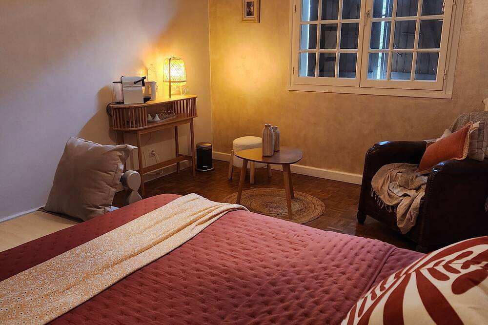 Country house-petanque-pool-tyrolean-view -5 min from Vic in Vic-Fezensac, Gers