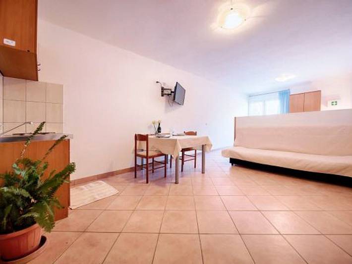 Gîte pour 3 personnes, avec balcon dans Lastovo - 2