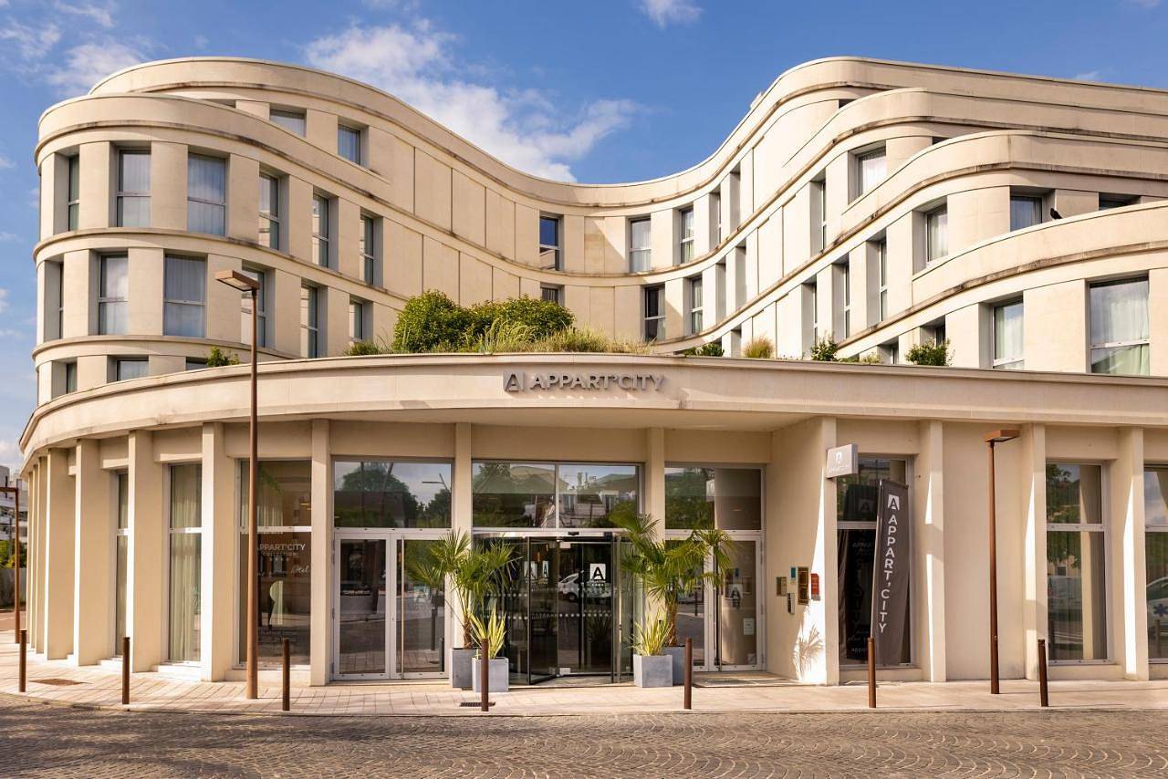 Appart'City Collection Saint Germain en Laye in Saint-Germain-en-Laye, Yvelines