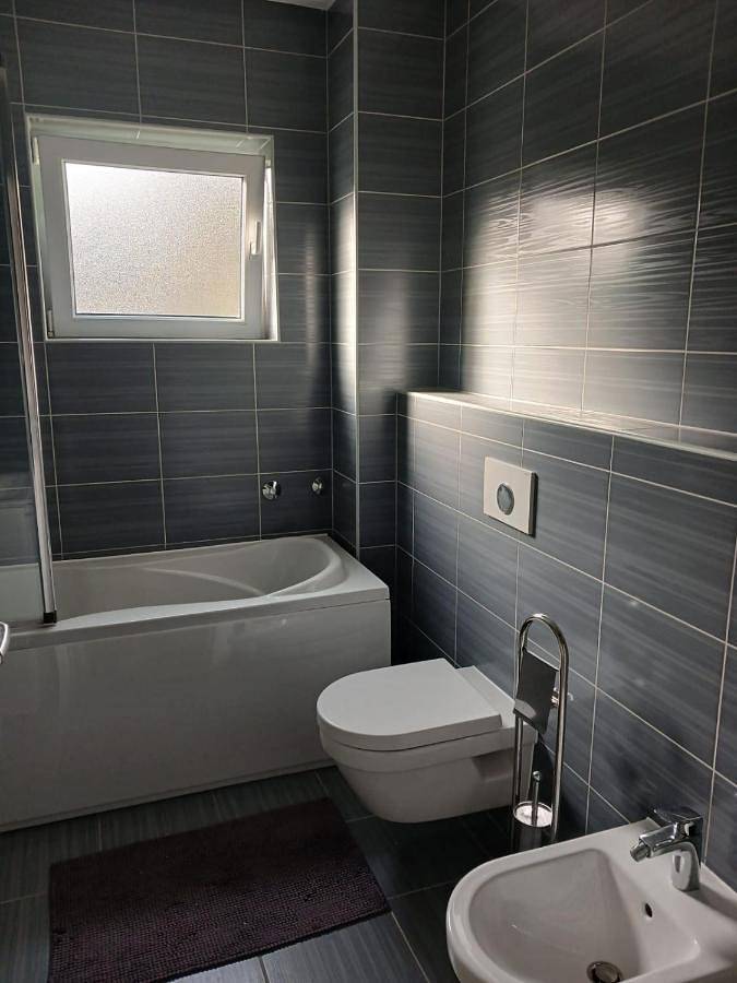 Maison d’hôte pour 2 personnes, avec terrasse, animaux acceptés dans Plitvička Jezera - 3