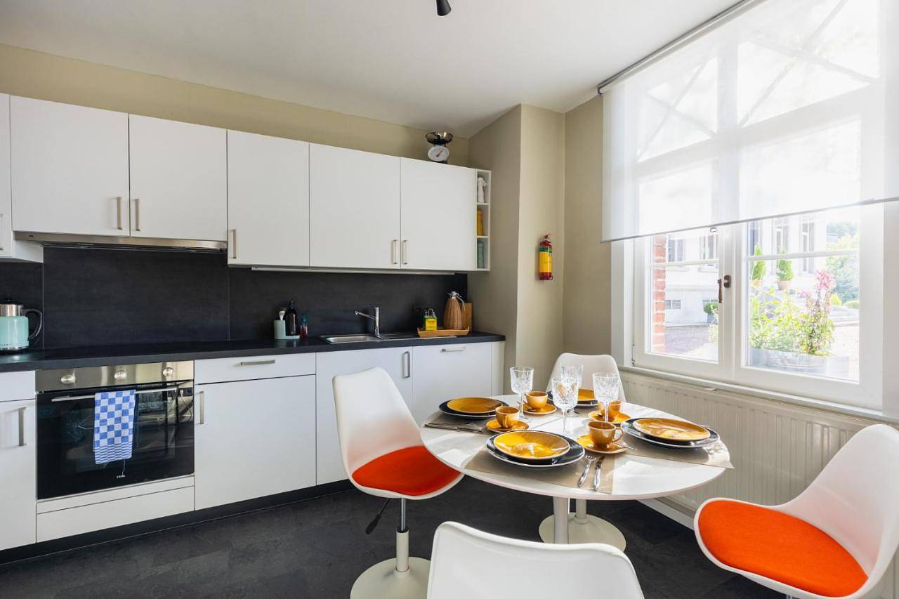 Appartement entier, Two-Bedroom House in Mons (Hennegau), Hainaut