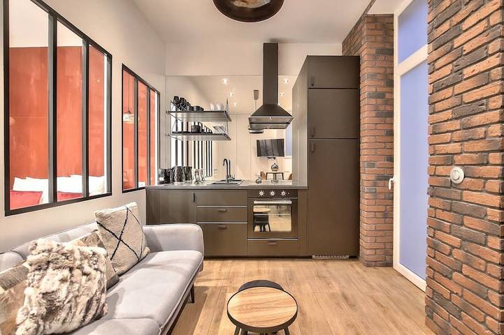 Vacation rental for 4 people, with terrace in Paris