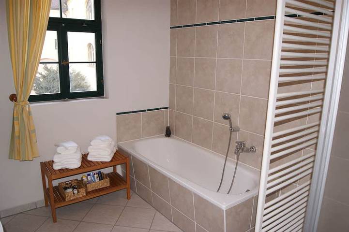 Ganze Wohnung, Ferienwohnung "Einkehr"  im Herzen der Pirnaer Altstadt in Pirna, Elbsandsteingebirge