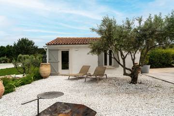 Maison De Vacances pour 4 Personnes dans Modène, Parc naturel régional du Mont-Ventoux, Photo 4