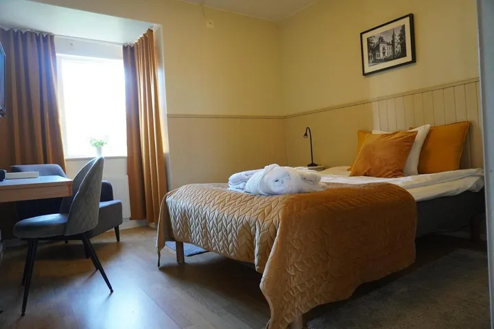 Hotel für 4 Personen, mit Ausblick und Garten - 1
