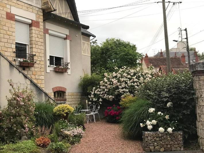 Location de vacances pour 5 personnes, avec vue et jardin à Nevers - 3