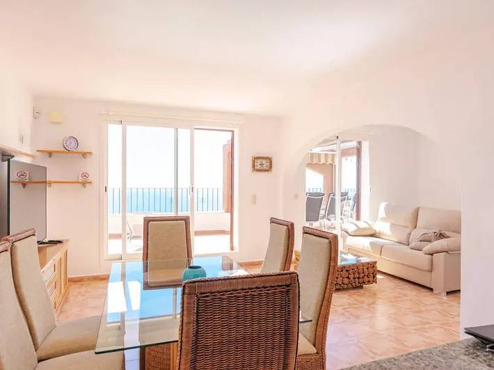 Gîte pour 6 personnes, avec piscine et terrasse dans Benitachell - 3