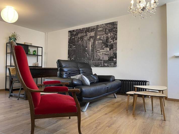 Location de vacances pour 7 personnes, avec balcon et jardin à Figeac - 4