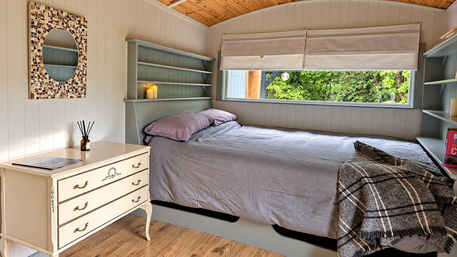 Cabaña de madera para 2 personas con terraza in Glenagarriff, Condado de Cork