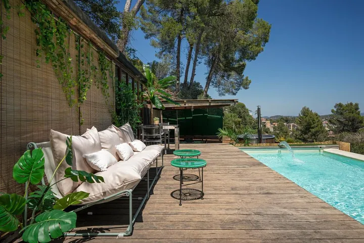 Maison de vacances pour 6 personnes, avec jacuzzi et jardin ainsi que terrasse et piscine - 1