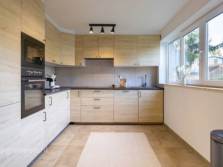 Location de vacances pour 12 personnes, avec jardin et vue sur le lac ainsi que piscine et terrasse à Manhay - 4