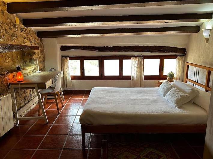 Casa rural para 8 personas, con vistas y terraza en Terra Alta - 4