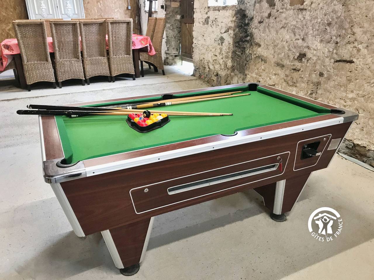 Grand Moulin jusqu'à 12 pers avec jeux, paddle et barque in Entrammes, Mayenne