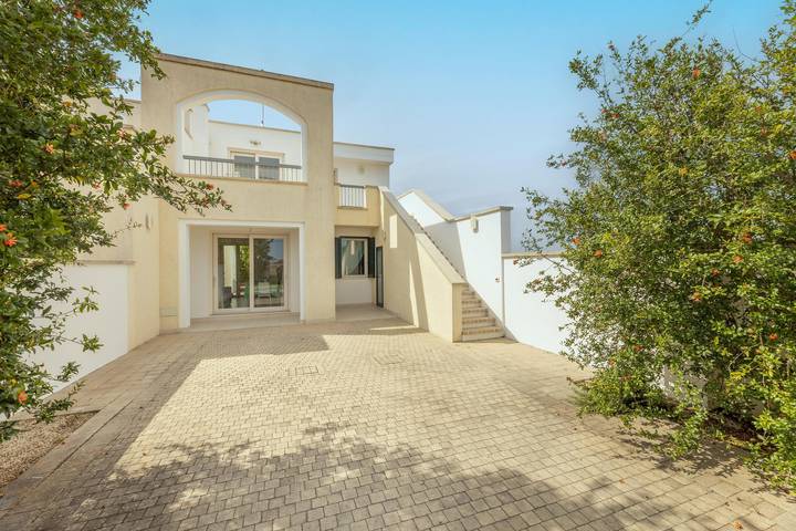 Location de vacances pour 7 personnes, avec balcon et balcon/terrasse à Sant'Isidoro - 3