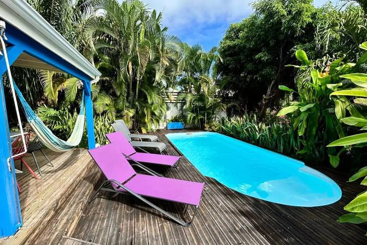 Villa pour 4 personnes, avec piscine et jardin, animaux acceptés en Guadeloupe - 2
