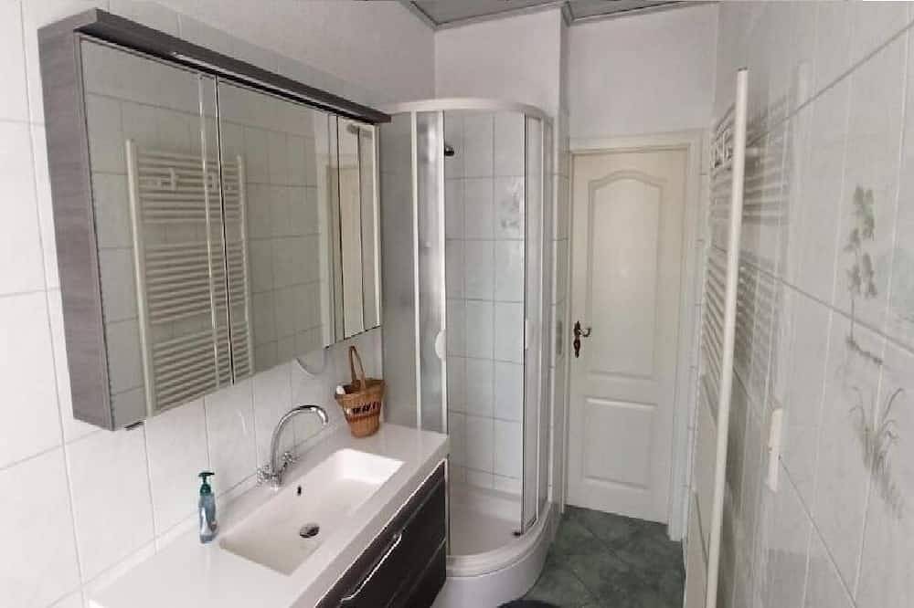 Ganze Wohnung, Ferienwohnung 2 am Hofladen Hellendorf - Sächsische Schweiz in Bad Gottleuba-Berggießhübel, Elbsandsteingebirge