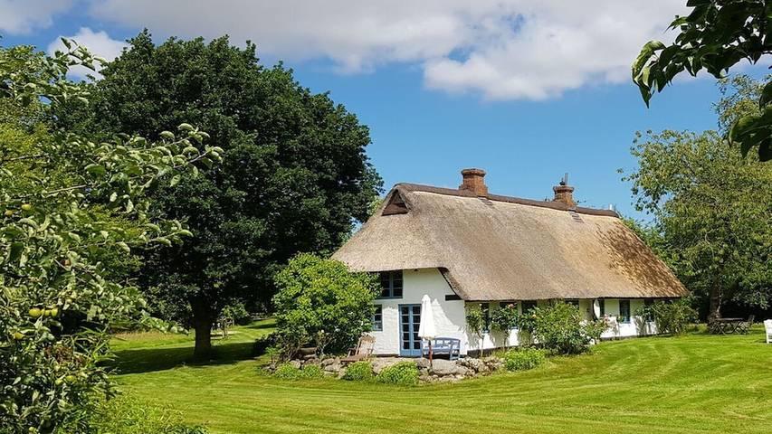 Ferienhaus für 5 Personen, mit Garten in Esgrus