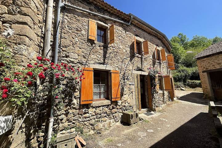 Maison de vacances pour 5 personnes, avec jacuzzi et terrasse
