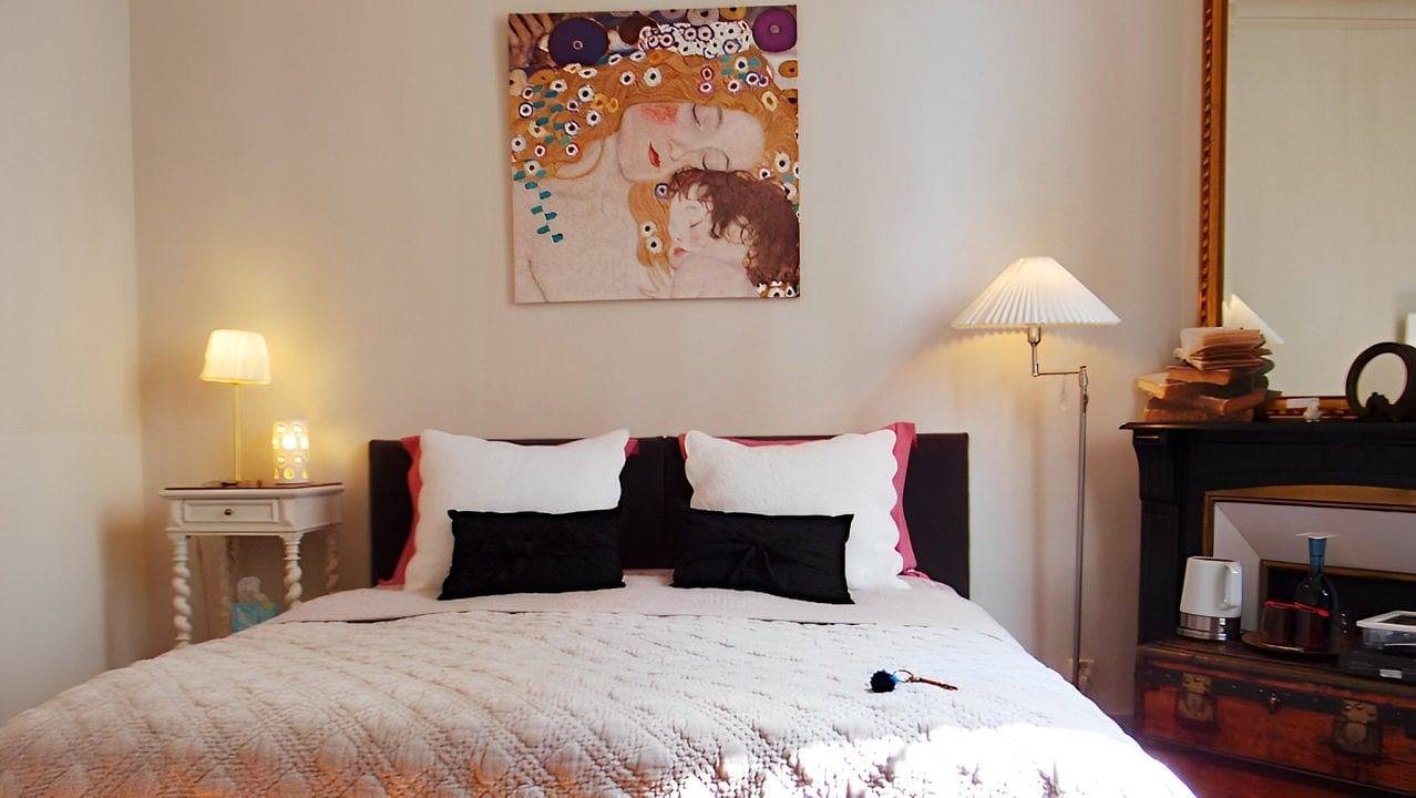 C'est une Maison Bleue ... - Chambre "Les trois ages" in Bordeaux, Région de Bordeaux