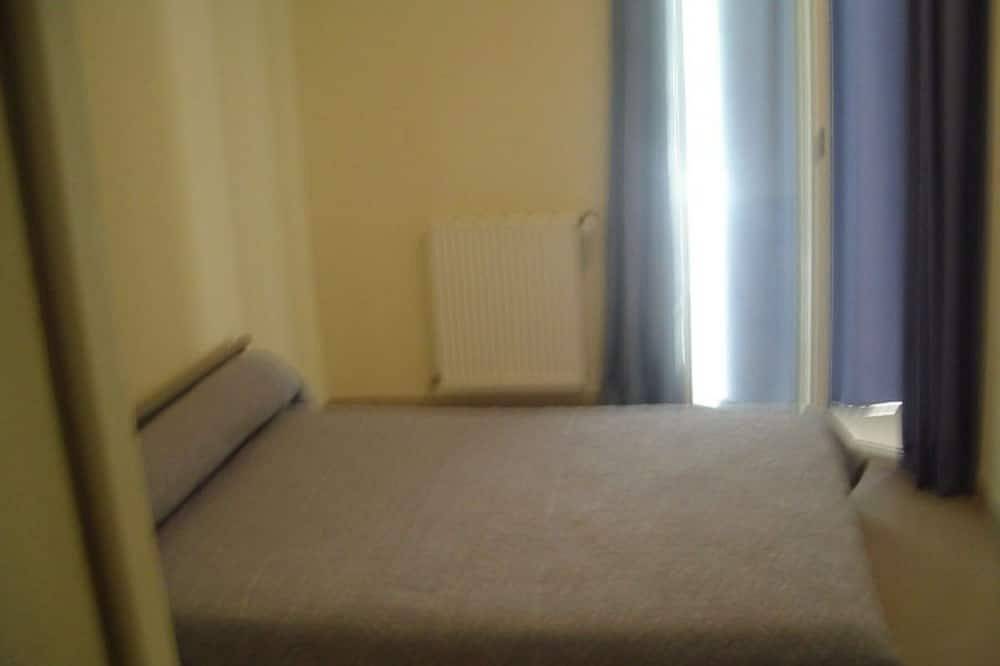 Apartamento entero, Loue Agréable T2 Avec Piscine 2/4 Pers in Souillac, Lot