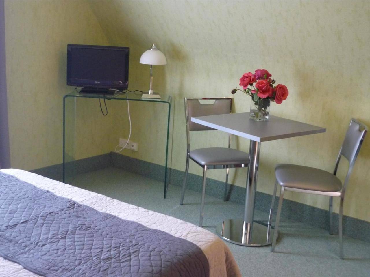Standard Double Room with Mountain View in Orincles, Hautes-Pyrénées