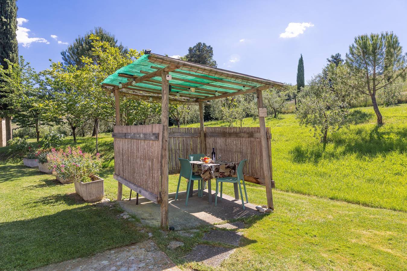 Hel lejlighed, Ferielejlighed for 2 personer med børnepool in Chianni, Etruscan Kyste