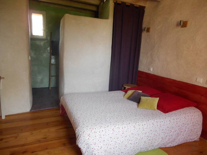 Gîte pour 4 personnes, avec Jardin et Bassin pour enfant