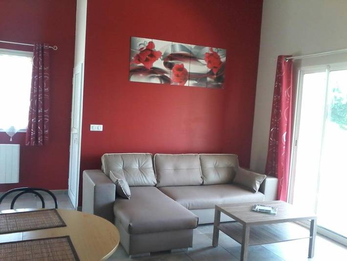 Gîte pour 2 personnes, avec jardin ainsi que terrasse et vue à Ore - 2