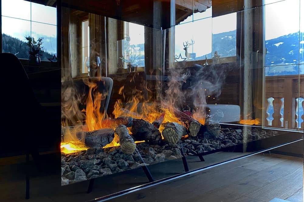 Ganze Wohnung, Apart Berg Deluxe Zillertal in Tuxer Alpen, Aschau im Zillertal