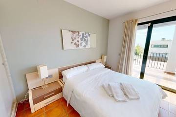 Casa Rural para 8 Personas en Tierras del Ebro, Costa Dorada, Foto 3