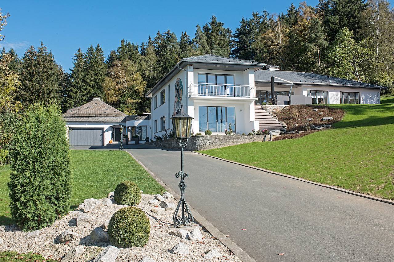 View & Garden Villa Schauenstein - Ferienwohnung 260m² in Schauenstein, Landkreis Hof