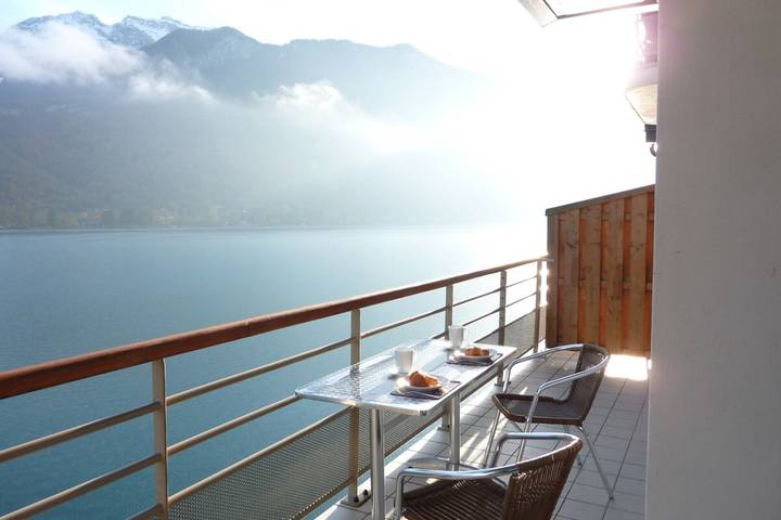 Gîte pour 5 personnes, avec balcon et vue sur le lac, adapté aux familles à Duingt - 3