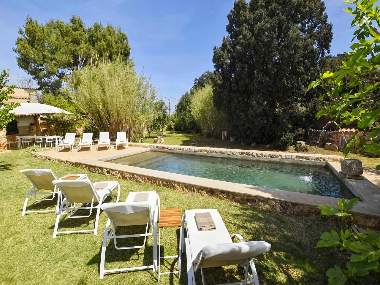Finca in Sencelles with Pool and Garden in Sencelles, Majorca Center