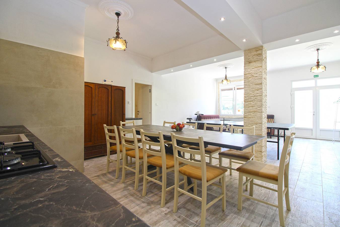 Ganze Wohnung, Ferienwohnung für 10 Personen mit Terrasse in Pula, Pula-Medulin