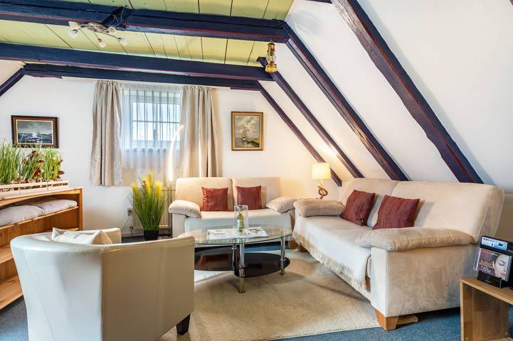 Ganze Wohnung, Apartment 'Kugelbake' mit gemeinsamer Terrasse, Gemeinschaftsgarten und Wlan in Döse, Cuxhaven