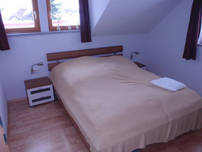 Ferienwohnung für 3 Personen, mit Ausblick und Garten, kinderfreundlich in St. Peter am Kammersberg - 4
