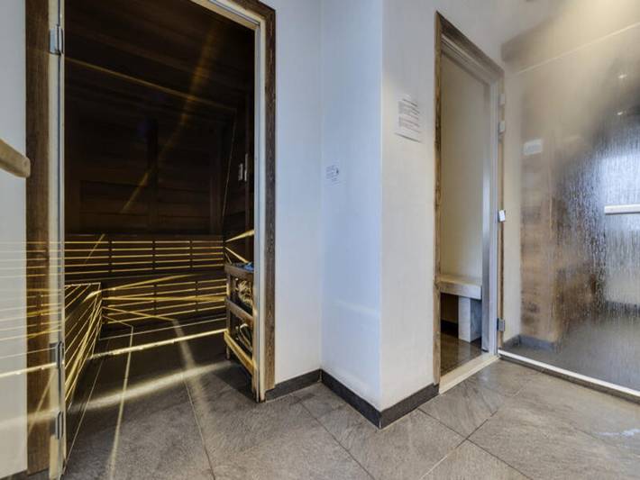 Gîte pour 6 personnes, avec piscine, adapté aux familles dans Arc 1950 - 4